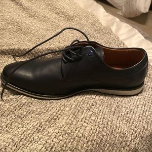Mens Navy Blue Dress shoe size 9 never worn